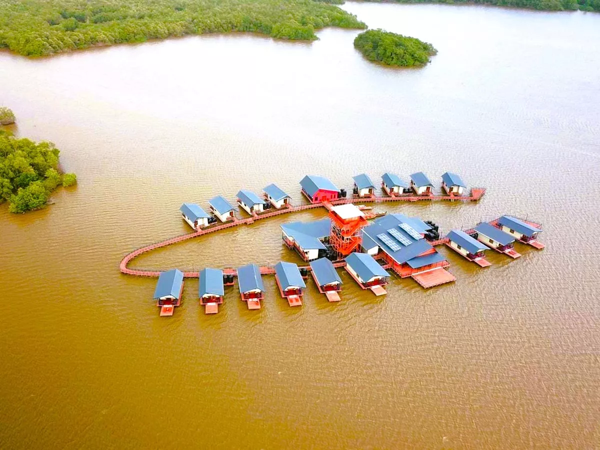 Akira Overwater Resort